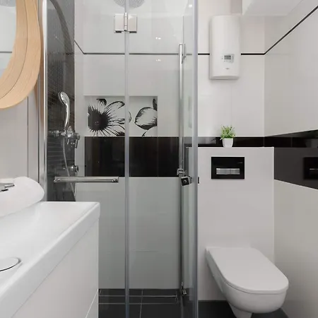 Daire Atmospheric In A Area Pet-friendly By Renters Gdynia